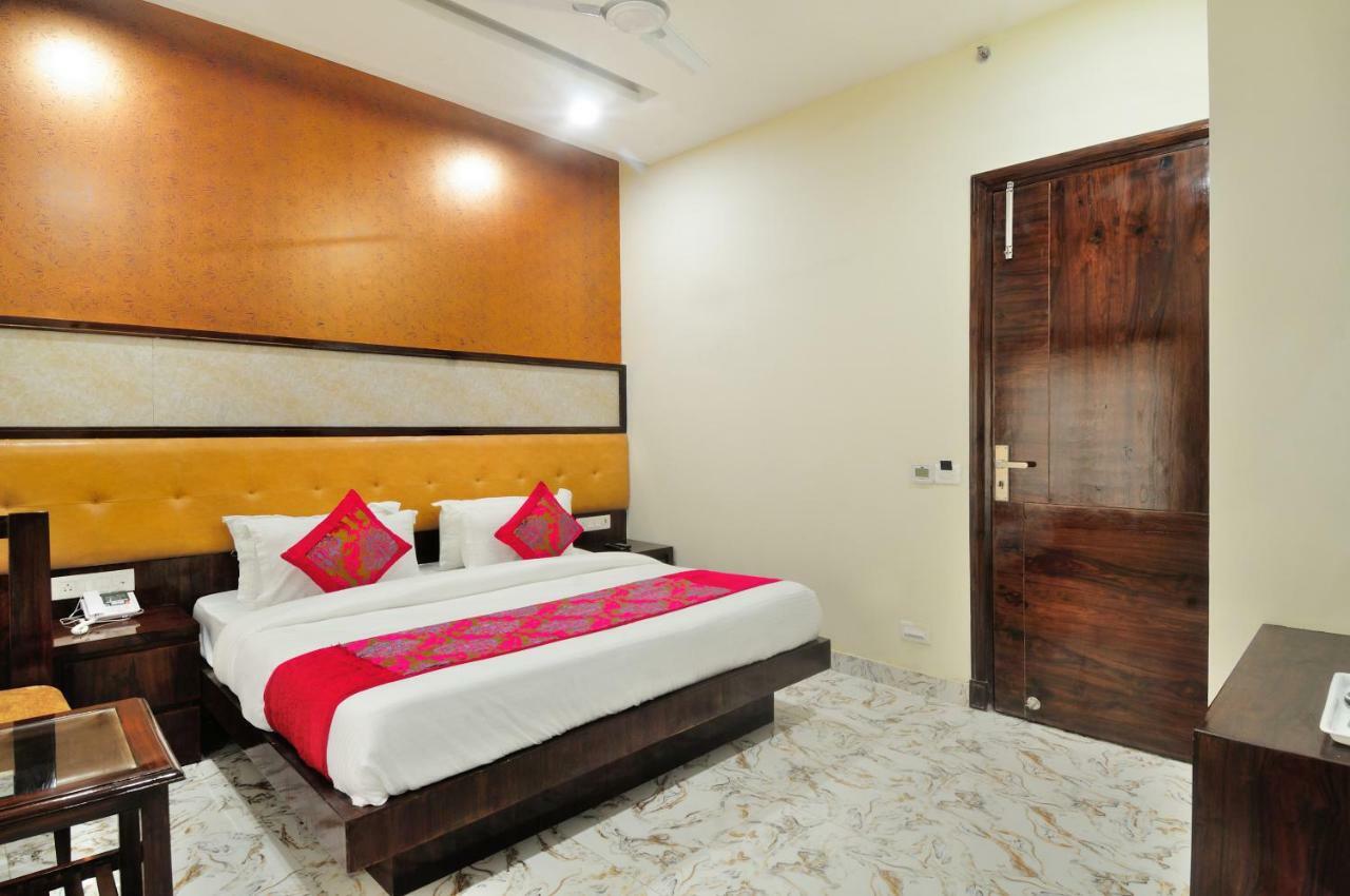 The Grand Uddhav Hotel New Delhi Ngoại thất bức ảnh