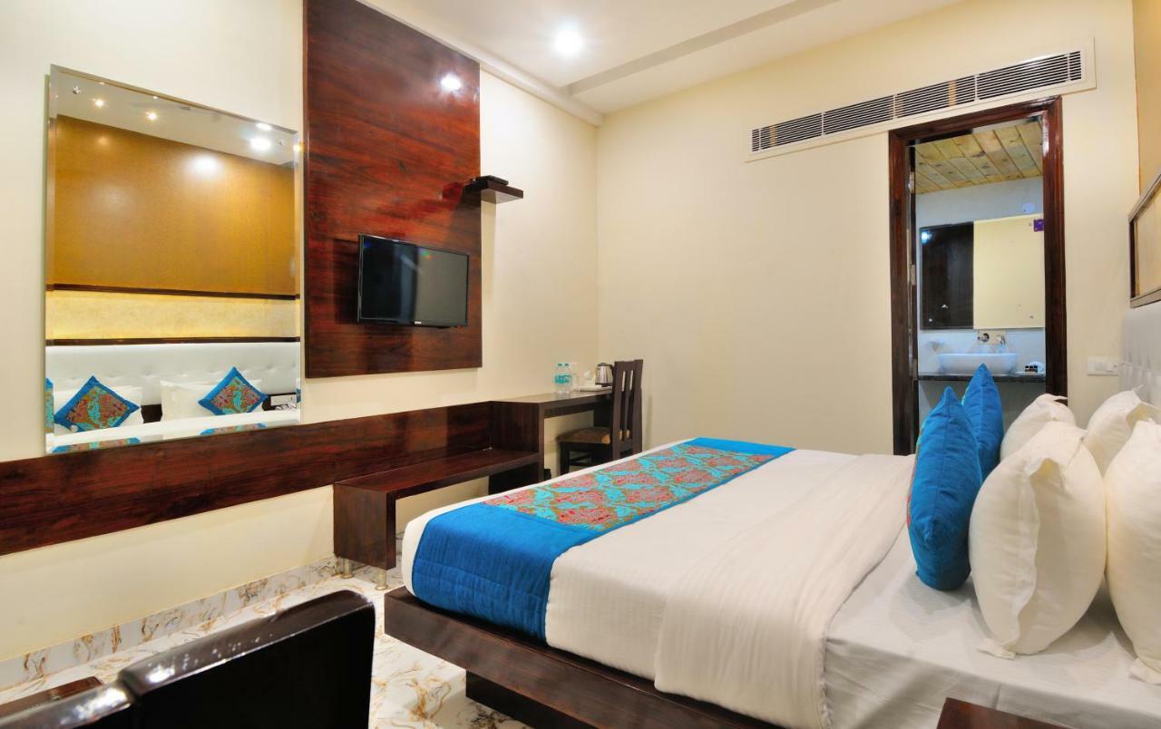 The Grand Uddhav Hotel New Delhi Ngoại thất bức ảnh