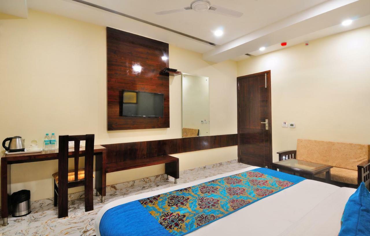 The Grand Uddhav Hotel New Delhi Ngoại thất bức ảnh