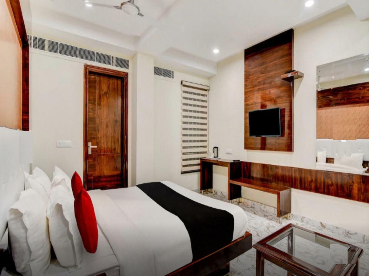 The Grand Uddhav Hotel New Delhi Ngoại thất bức ảnh