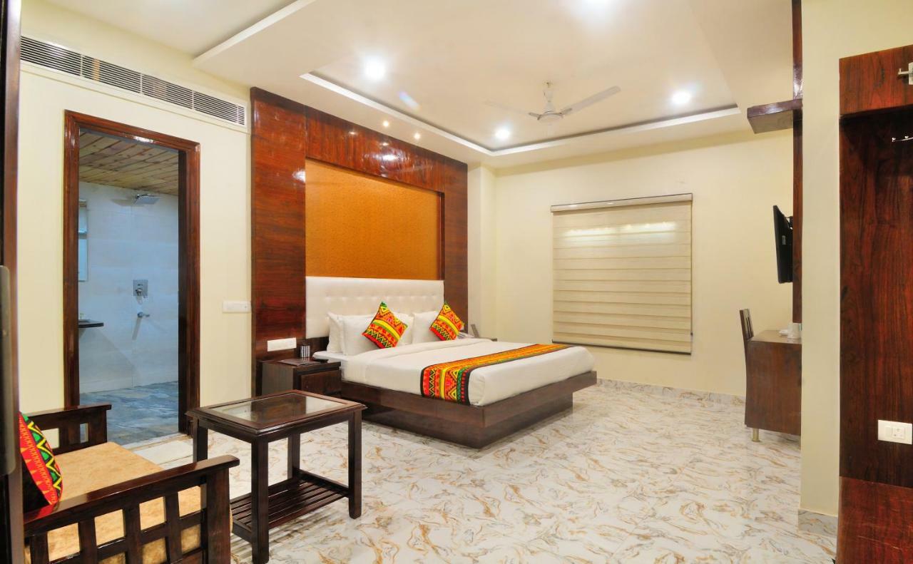 The Grand Uddhav Hotel New Delhi Ngoại thất bức ảnh