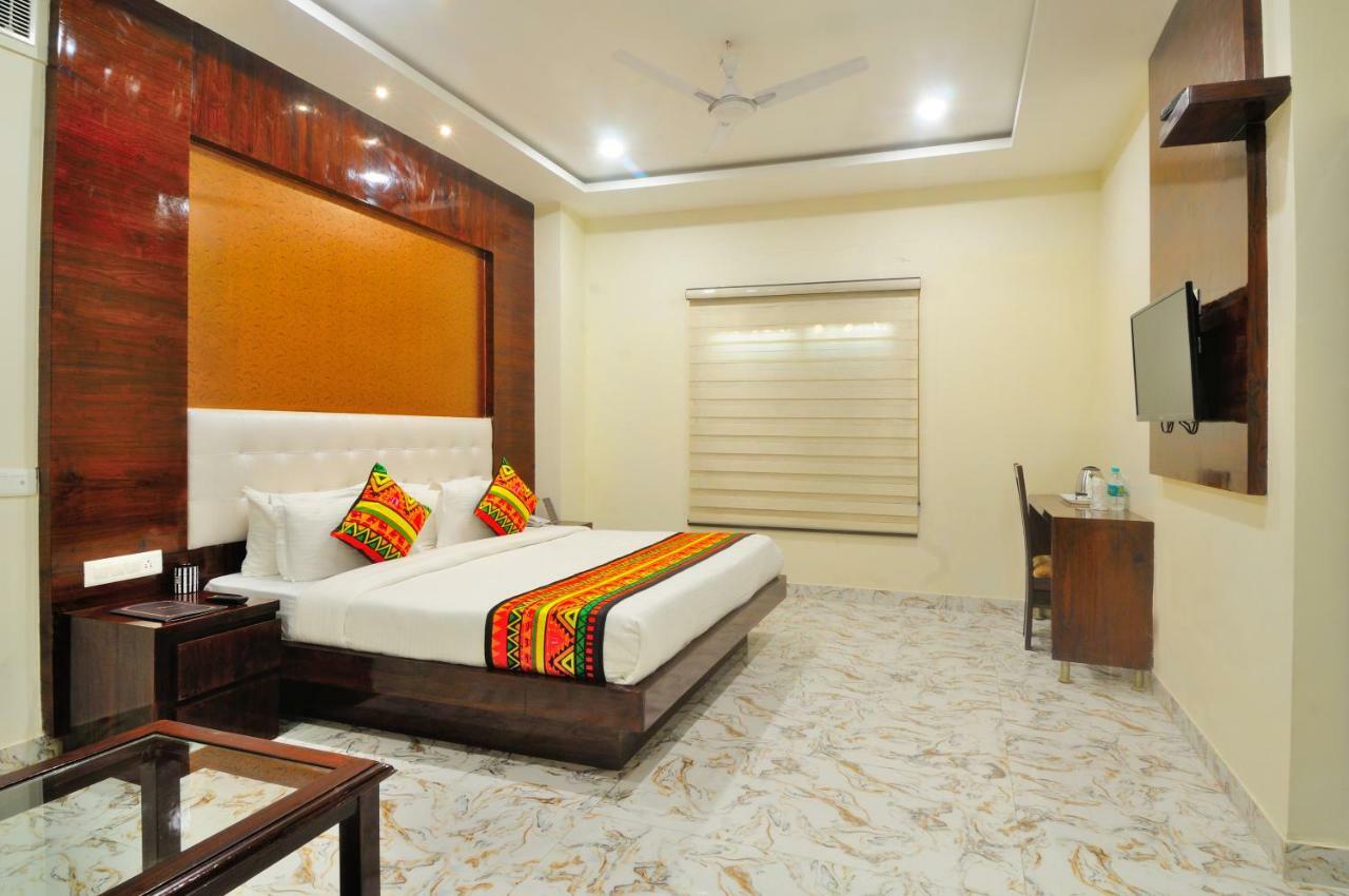The Grand Uddhav Hotel New Delhi Ngoại thất bức ảnh